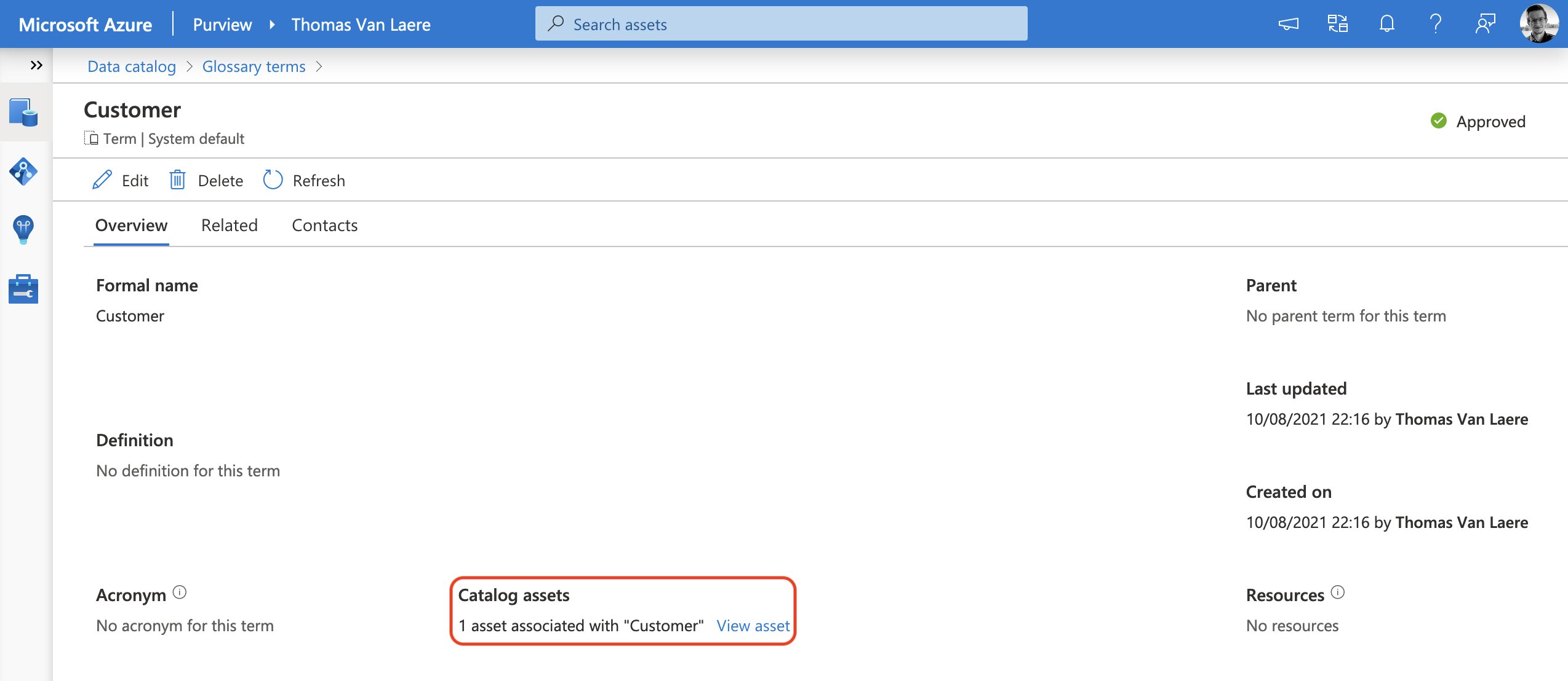 Image of the details view of the customer glossary term, which states that it has been associated to one data asset. There is an option to view the associated assets.